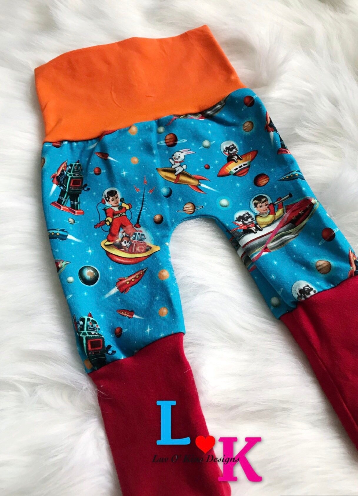 Grow with me pants, bum circle pants, newborn pants, maxaloones, lego pants, space pants